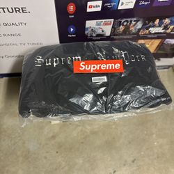 Supreme Hoodies 2025