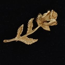 Vtg.designer Gold Plate Single Rose Pin