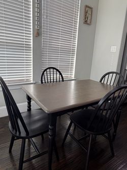 Farmhouse dining sets with 4 chairs