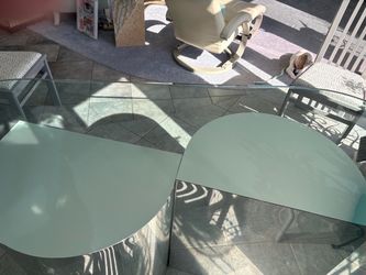 Oval Glass Table & Chairs