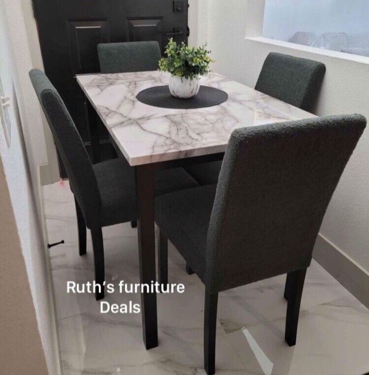 Beautiful‼️ 5-Pc Dining Table Set With Gray Wool Upholstered Chairs