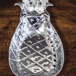 Signed Arthur Court Pineapple-shaped Chip And Dip Serving Tray Made From Aluminium Alloy, 