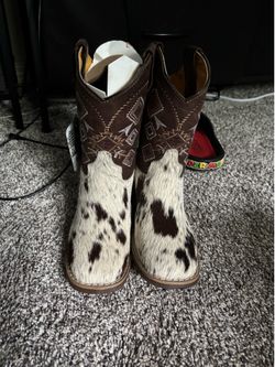 kids cowboy boots