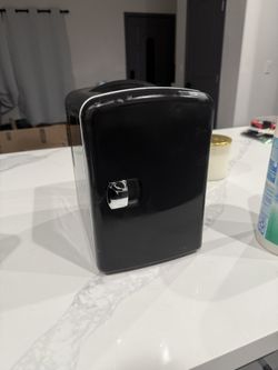 Mini Fridge For Skincare