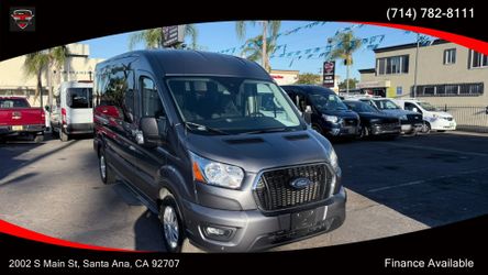 2022 Ford Transit-350