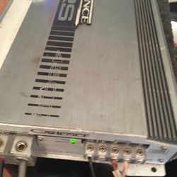 Cadence ZRS 8000D Monoblock  1 Ohm