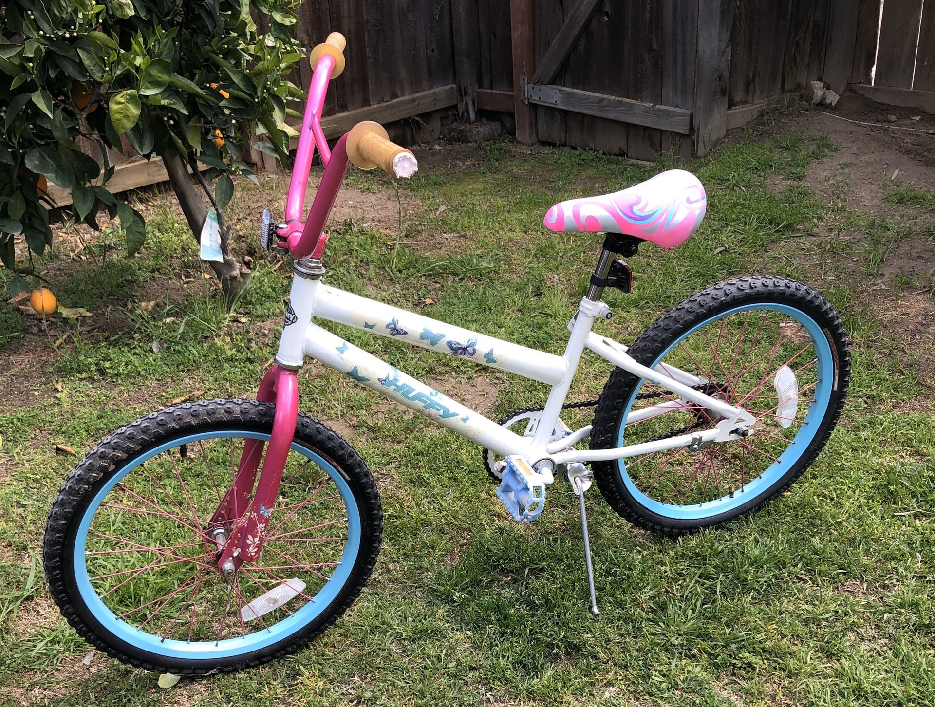 Girl’s 20” Huffy Bike