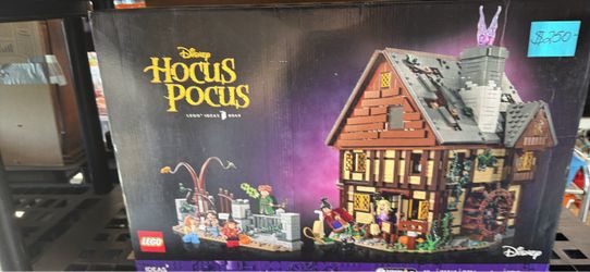 LEGO Ideas Disney Hocus Pocus Set