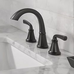 FAUCET - Delta Geist 8 in. Widespread Double-Handle Bathroom Faucet in Matte Black 35864LF-SP-BL