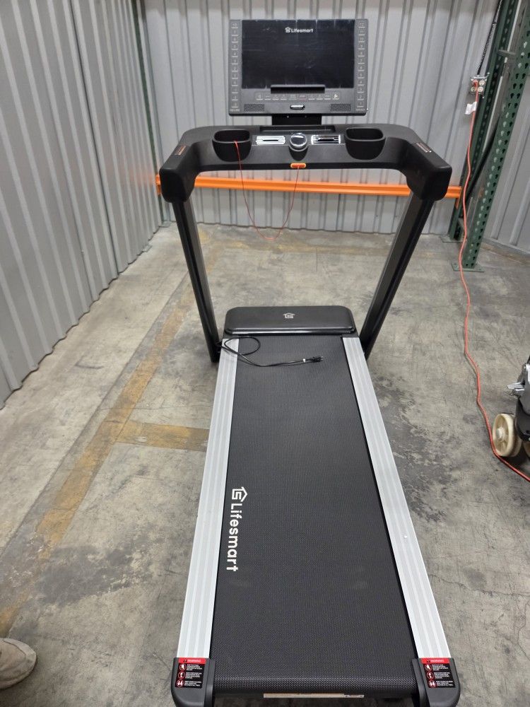 Lifesmart Treadmill 