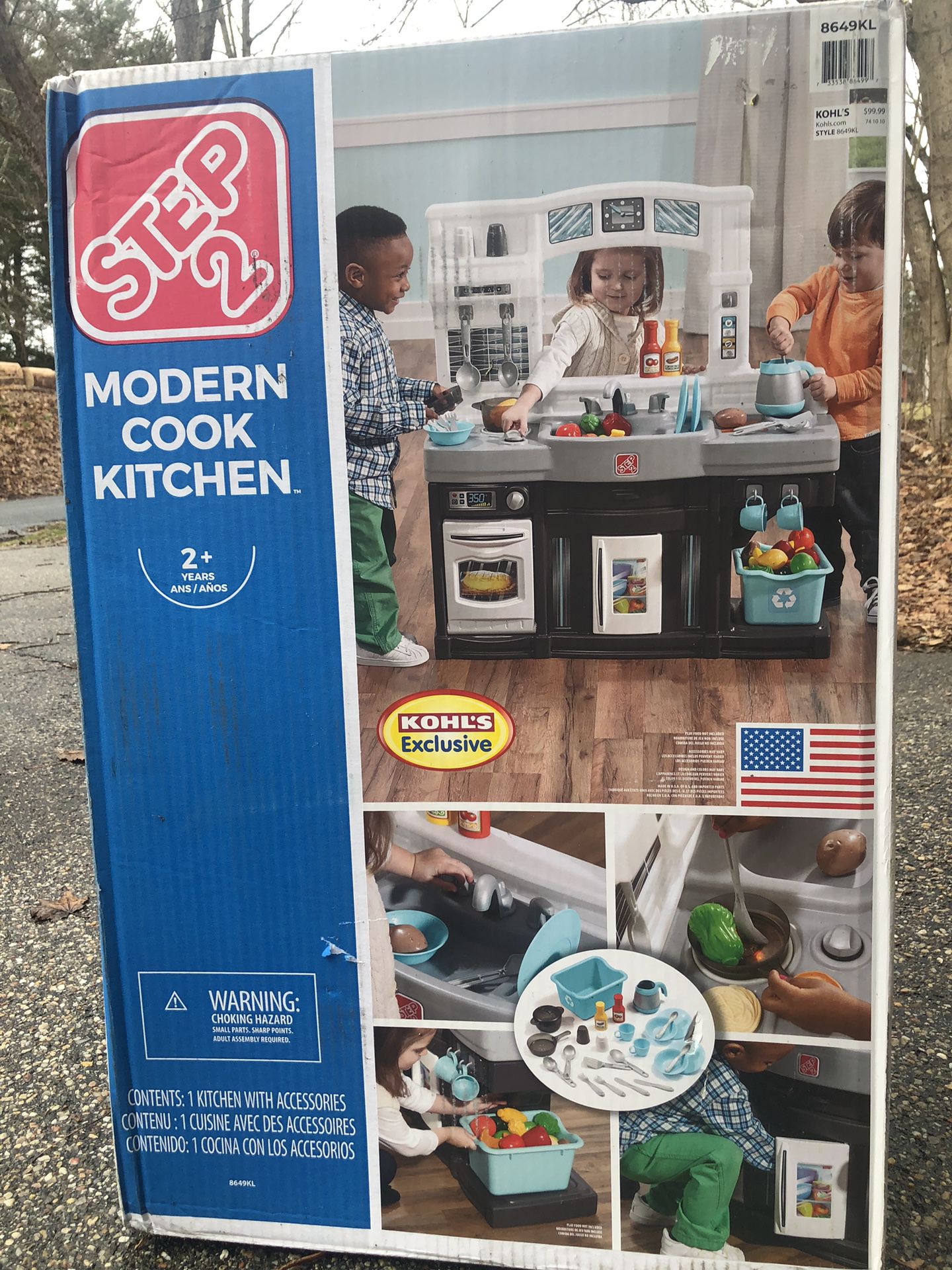 Step 2 Modern Kitchen Kids Toy Never Opened