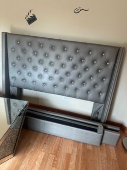 Queen size bed frame