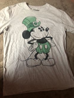 Original Genuine Disney Brand Adult Unisex Tee-Shirt Featuring Mickey As St. Patrick