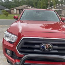 2023 Toyota Tacoma Double Cabin . 4000 miles. Clean Title 