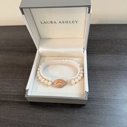 Laura Ashley Pearl Bracelet