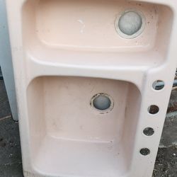CAST IRON DOUBLE KITCHEN SINK