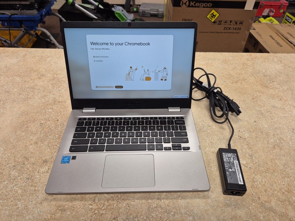 Acer Chromebook C424M Laptop