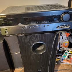 Nice Klipsch Surround Sound Subwoofer Onkyo Subwoofer ,onkyo Entertainment Receiver Very Nice Bundle