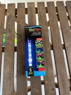 GloFish 8-Inch LED Light Stick for Fish Aquariums Up to 5 Gallons