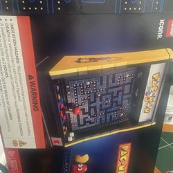 Pac-Man Lego set