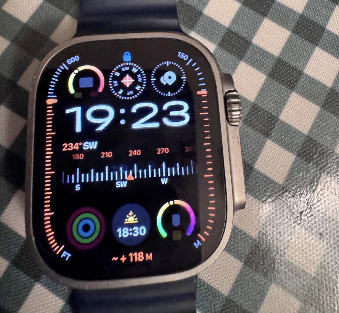 Apple Watch Ultra 2
