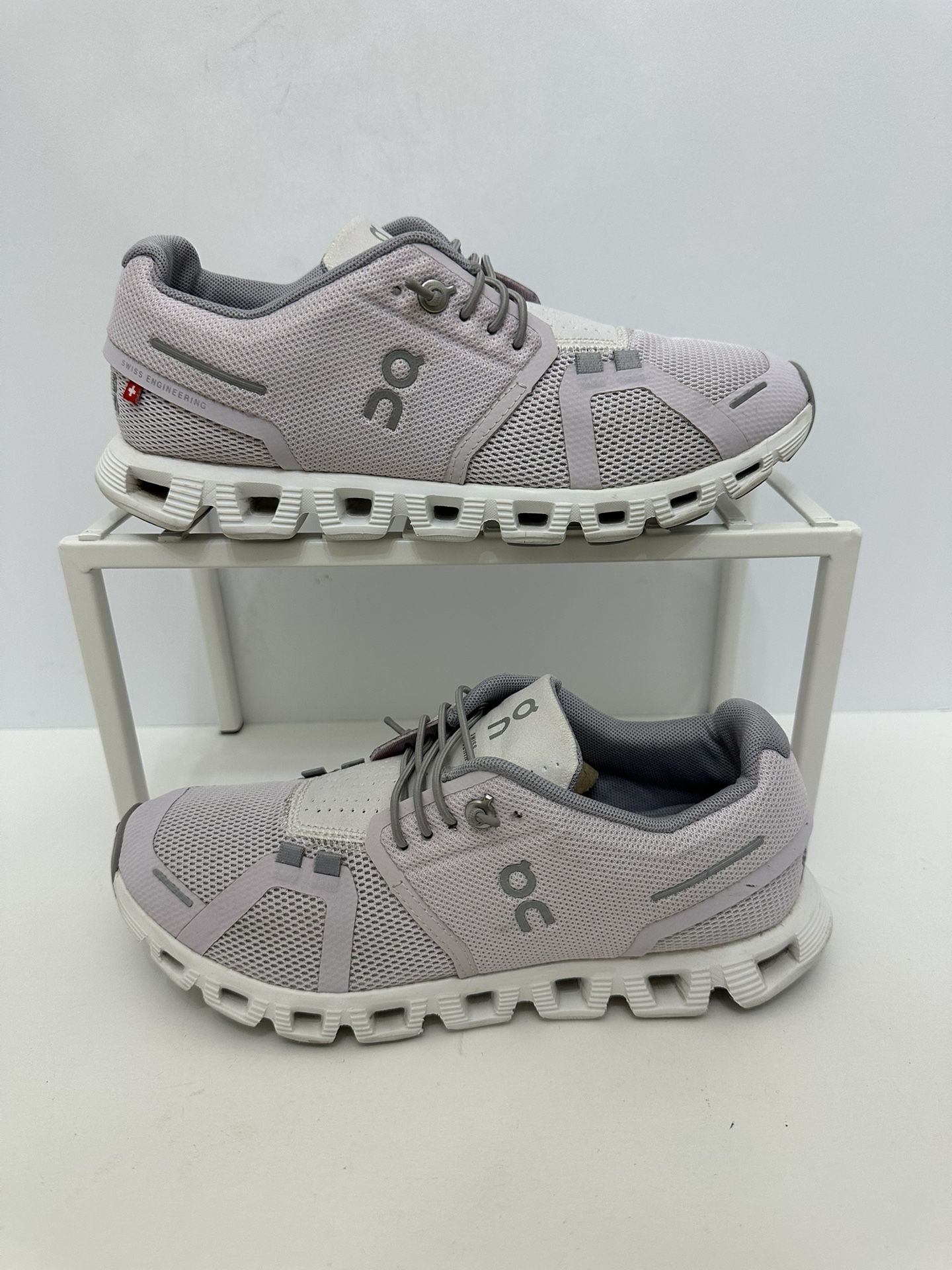 On Cloud Running Shoes Womens Size