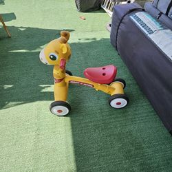 Giraffe Radio Flyer Ride On
