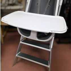 4Moms High Chair W Magnetic Tray 
