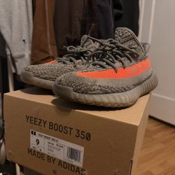 YEEZY BOOST 350