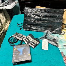 ❤️♥️❤️♥️❤️♥️💕 2—-28” tvs and accessories. $90 for the new TV that is not enclosed in its box and $120 for the TV that is still closed in its box. The