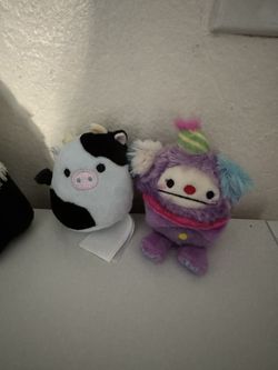 2.5 Cillian The Black And Blue Bat Cow Squishmallow / 2.5 Yekaterina Clown Bigfoot Squishmallow