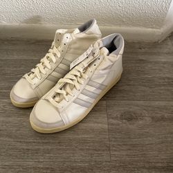 Adidas Skateboard Snakers