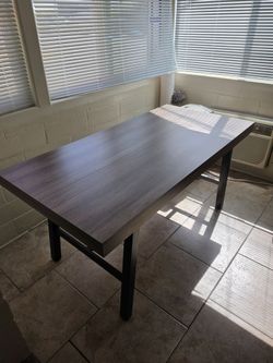 Dinner Table (Walnut Oak) 63inx31.5in