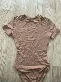 Skims Nude Top