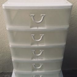 Gracious Living 5-Drawer White Plastic Storage Organizer pick up OB