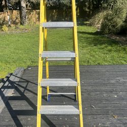 Step Ladder