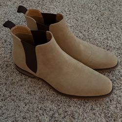Chelsea Boots - Men - Size 12