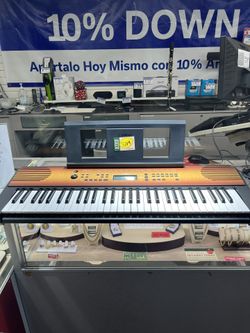 Electric Piano Yamaha PSRE360MA