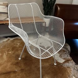 Modern Wire MCM Mid Century Modern Style Chair White Metal