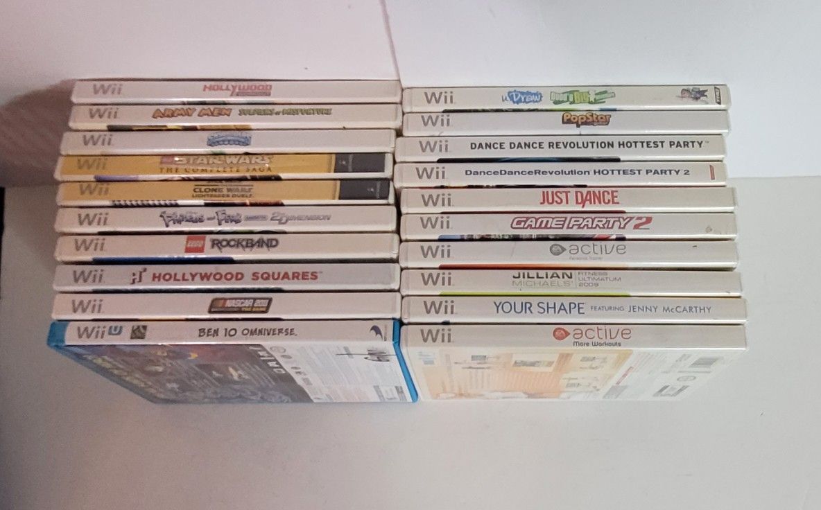Nineteen (19) Nintendo Wii & One (1) Wii U: Dance, Exercise, Guitar, Party Games / 2007-2012