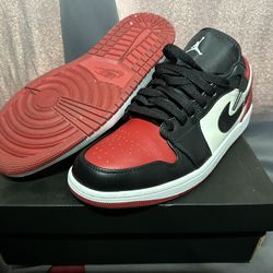 Air Jordan 1s “bred Toe” 9.5 