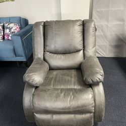 Recliner 