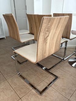 6 sillas de comedor y 2 sillas tipo bar