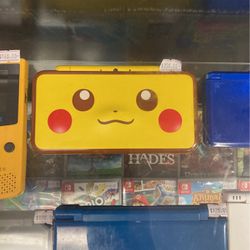 Pikachu Nintendo 2ds XL Handheld 