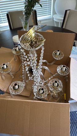 Glass chandelier for parts