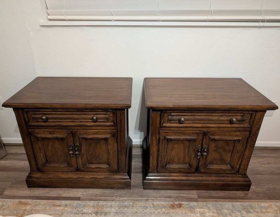 Drexel Heritage Wood Nightstand or End Table, Pair of 2