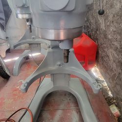 Bendo Mixer Marca Hobar Buebas Codiciones La Quieres Ber  La Esta En 3007 S Central 