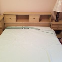 3 Pc Mid Century Blonde Bedroom Set Full size. $300 OBO