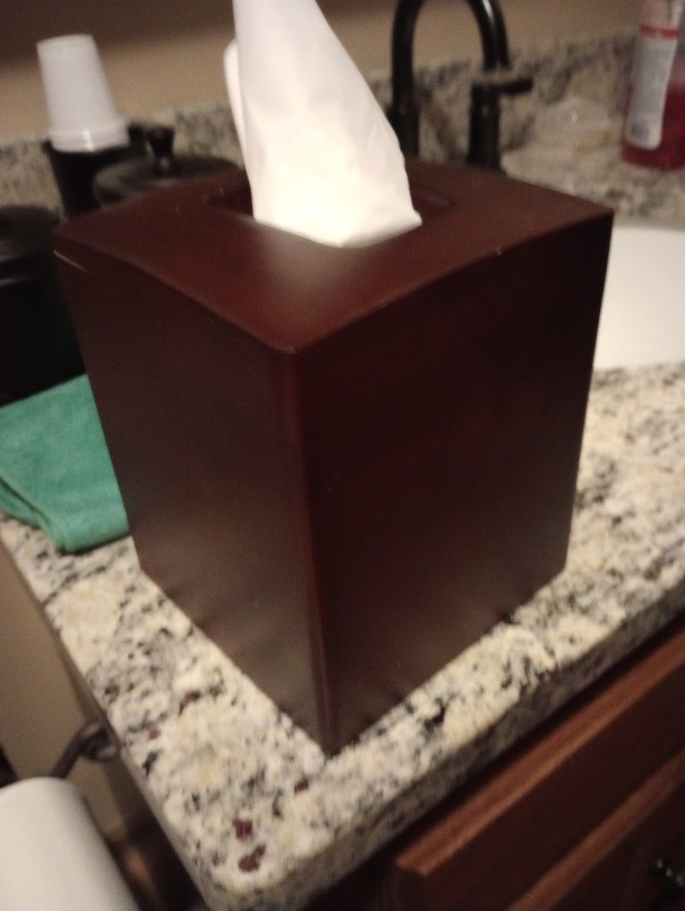 Brown Wood Toilet Paper Holder