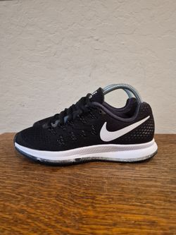 Nike Air Zoom Pegasus 33 Athletic Running Shoes
Women's Size US 7